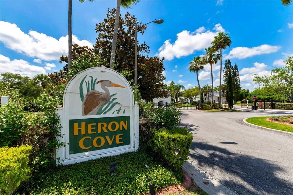 1715 HAMMOCKS AVENUE #1715 Lutz, FL 33549
