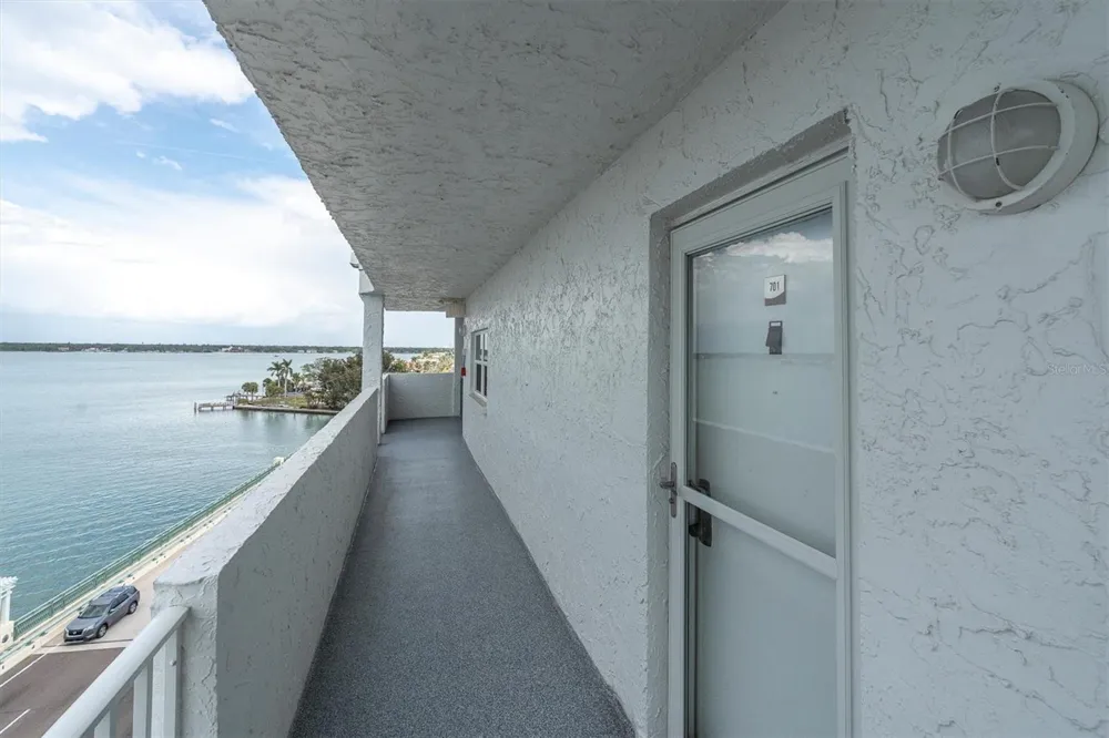 285 107TH AVENUE #701 Treasure Island, FL 33706