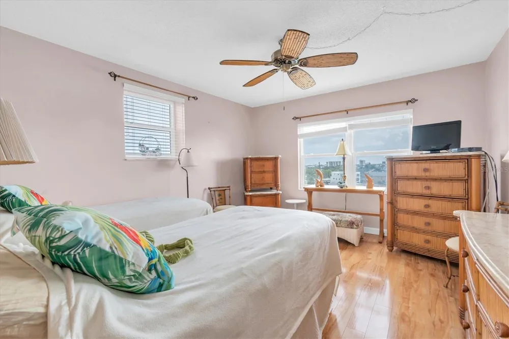 285 107TH AVENUE #701 Treasure Island, FL 33706