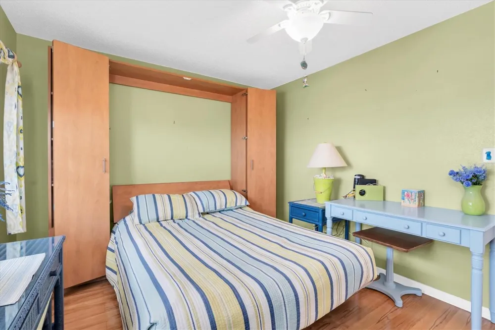 285 107TH AVENUE #701 Treasure Island, FL 33706