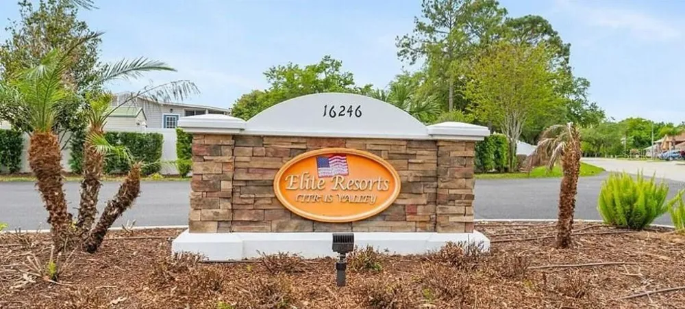 16329 CHERRY TREE COURT Clermont, FL 34714