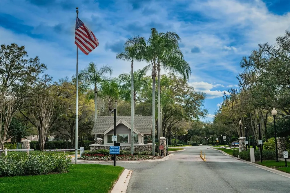 5120 FAIRWAY ONE DRIVE Valrico, FL 33596