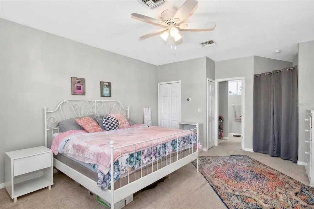 5120 FAIRWAY ONE DRIVE Valrico, FL 33596