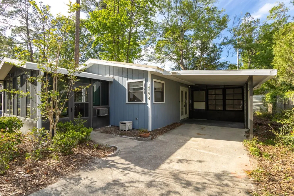 4224 NW 87TH LANE Gainesville, FL 32653