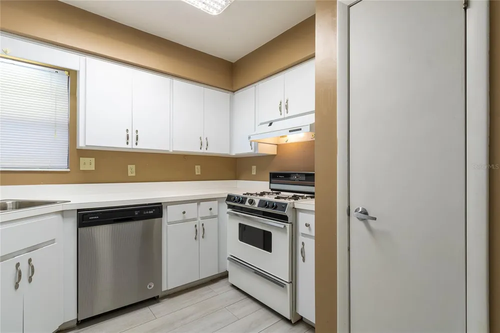4224 NW 87TH LANE Gainesville, FL 32653