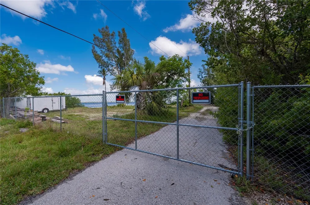 6141 ELLIOTT STREET Punta Gorda, FL 33950