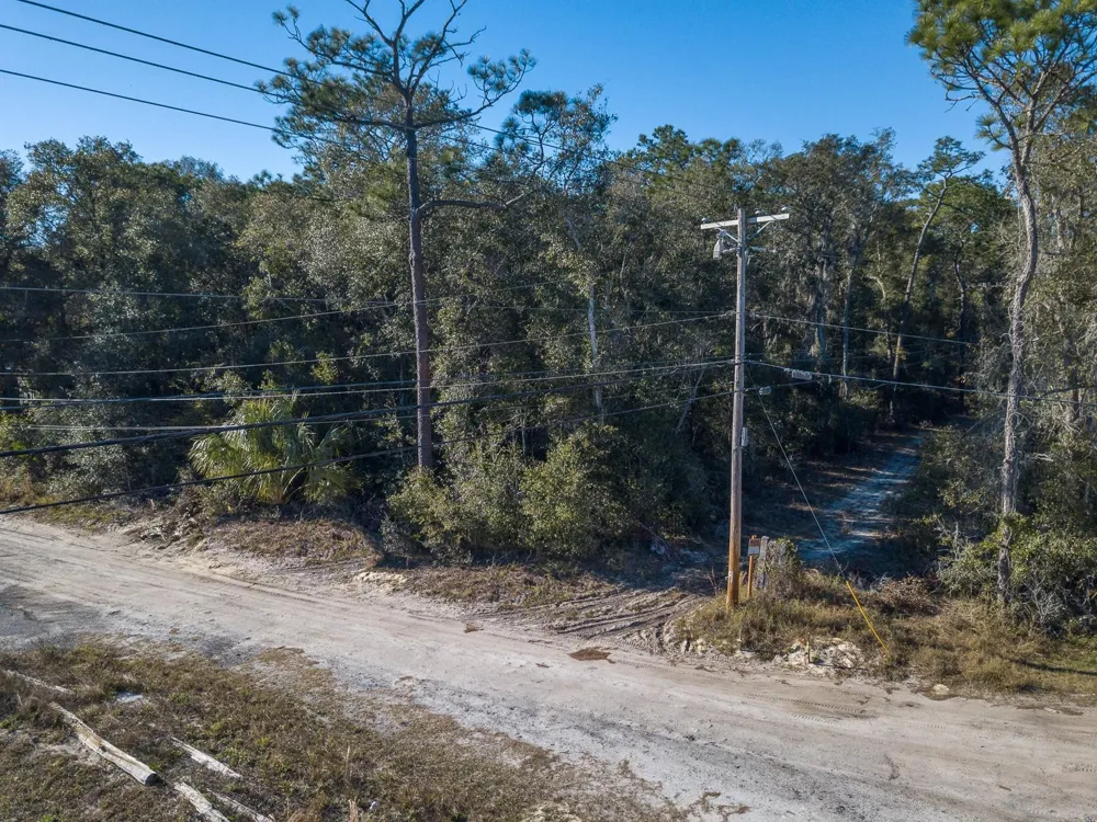 US HWY 17 Deland, FL 32720