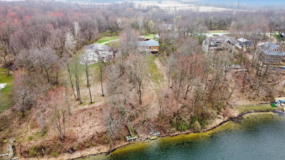 23536 Forest Shores Drive Cassopolis, MI 49031