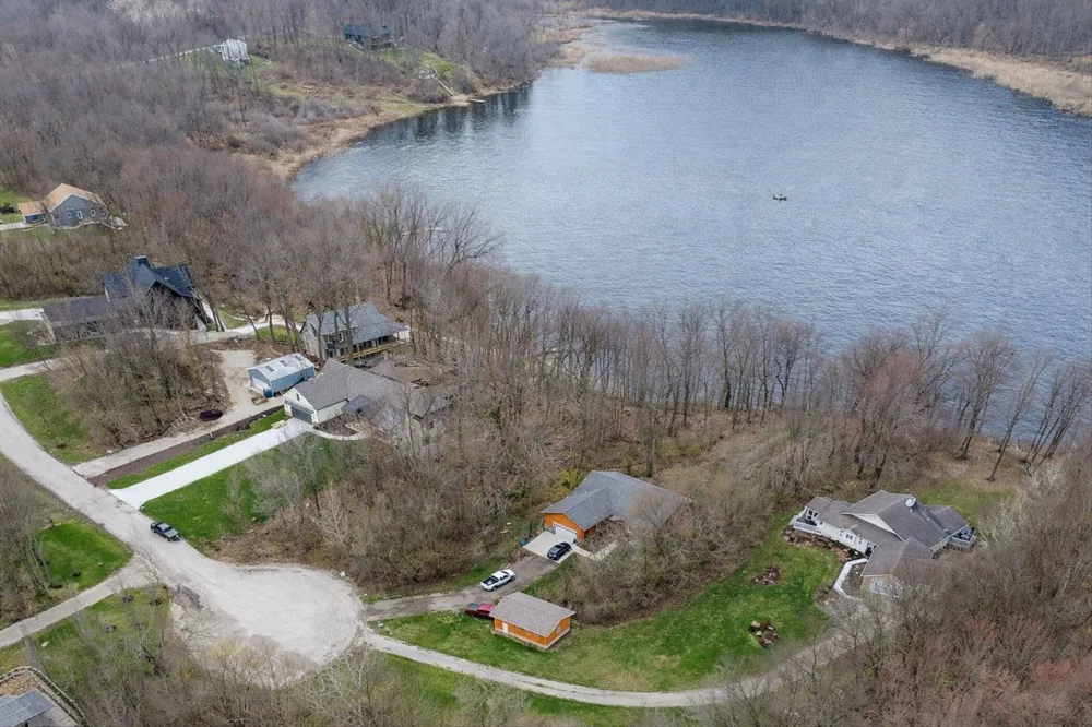 23536 Forest Shores Drive Cassopolis, MI 49031