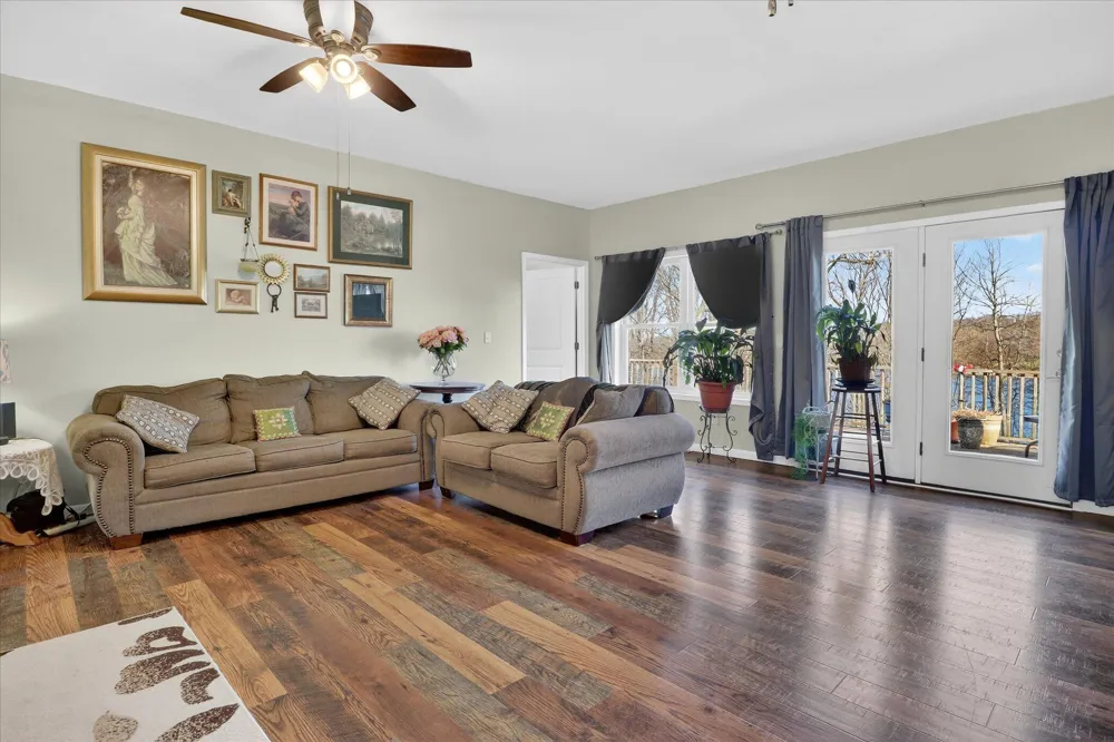 23536 Forest Shores Drive Cassopolis, MI 49031