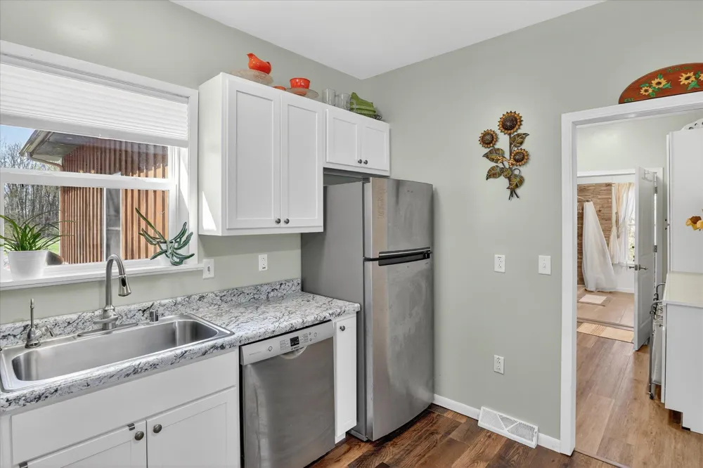 23536 Forest Shores Drive Cassopolis, MI 49031