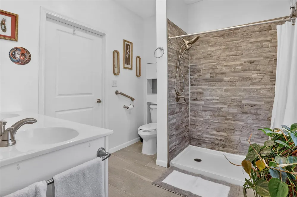 23536 Forest Shores Drive Cassopolis, MI 49031