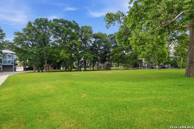 114 Cypress Way McQueeney, TX 78123