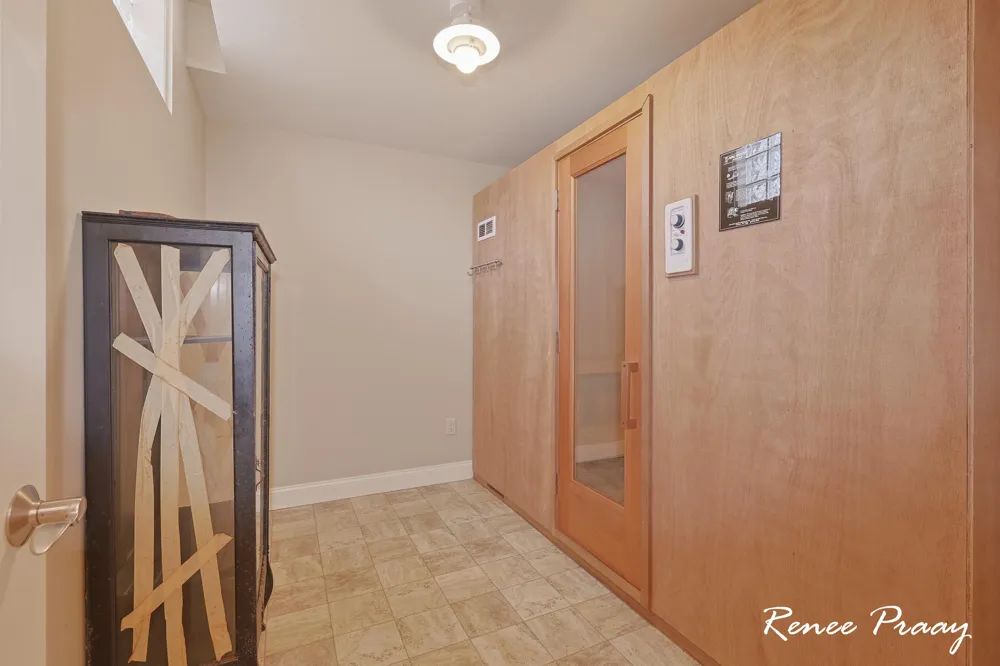 5439 Shawnee Road Pentwater Township, MI 49449