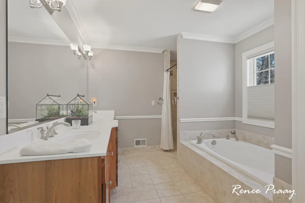 5439 Shawnee Road Pentwater Township, MI 49449