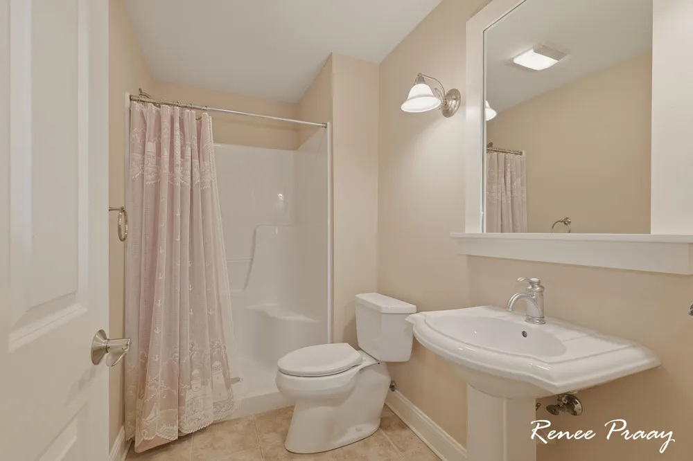 5439 Shawnee Road Pentwater Township, MI 49449