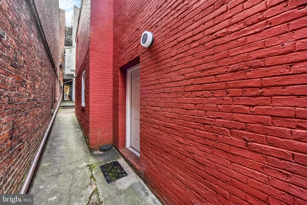 15 BRANCH LANE #22 Baltimore, MD 21201