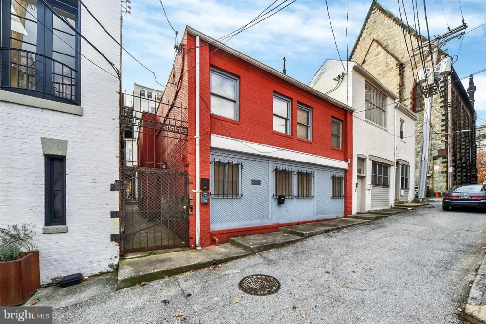 15 BRANCH LANE #22 Baltimore, MD 21201