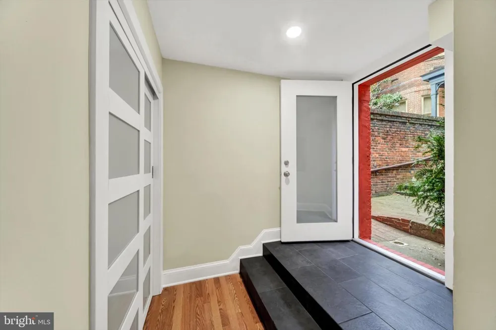 15 BRANCH LANE #22 Baltimore, MD 21201