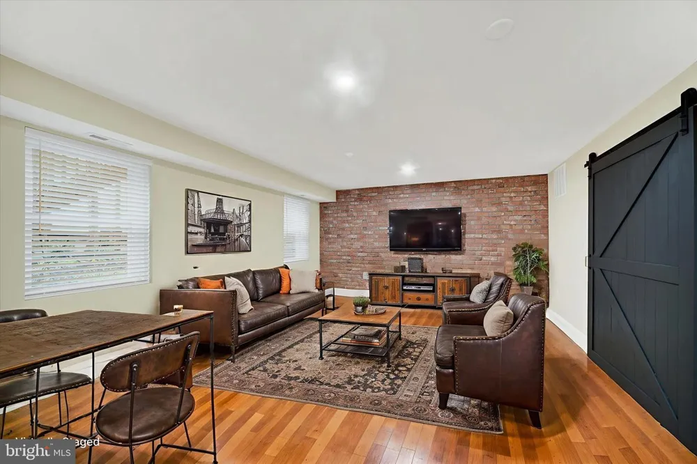 15 BRANCH LANE #22 Baltimore, MD 21201