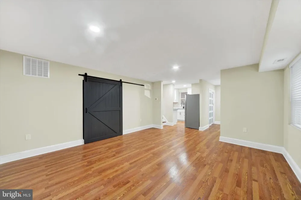 15 BRANCH LANE #22 Baltimore, MD 21201