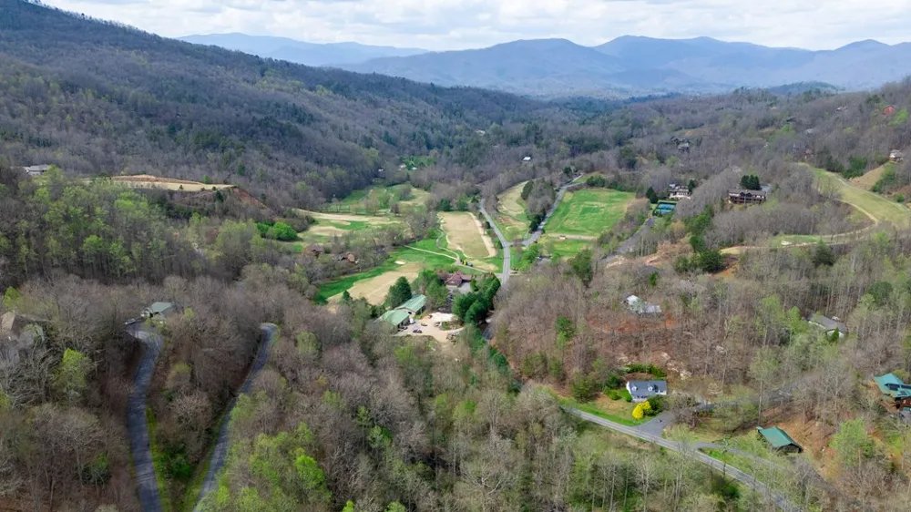 Silverado Trail Whittier, NC 28789