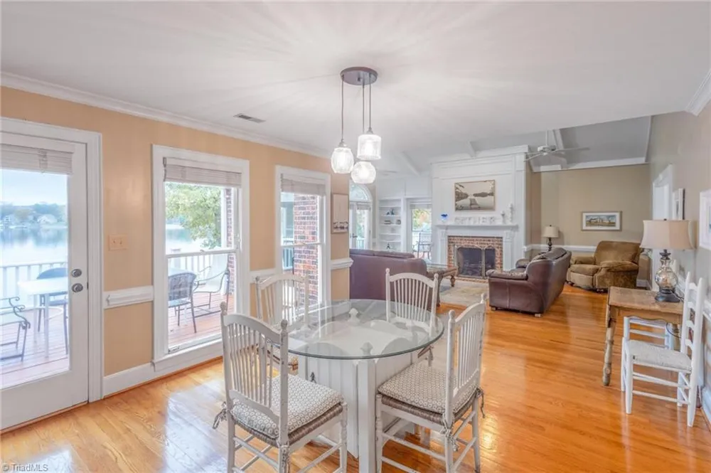 185 Willow Point Road Troutman, NC 28166