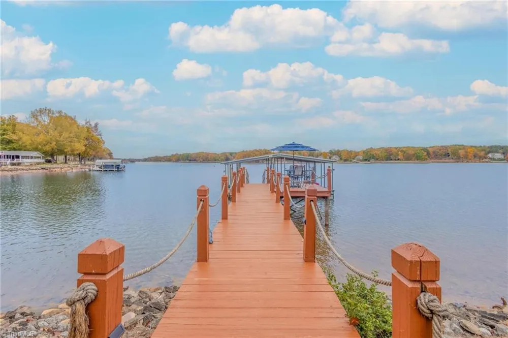 185 Willow Point Road Troutman, NC 28166