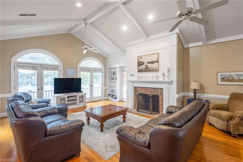 185 Willow Point Road Troutman, NC 28166