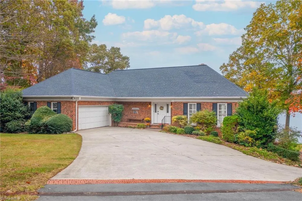185 Willow Point Road Troutman, NC 28166