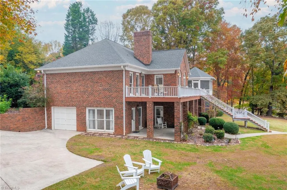 185 Willow Point Road Troutman, NC 28166