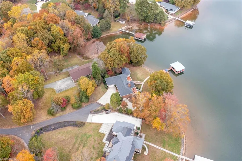 185 Willow Point Road Troutman, NC 28166
