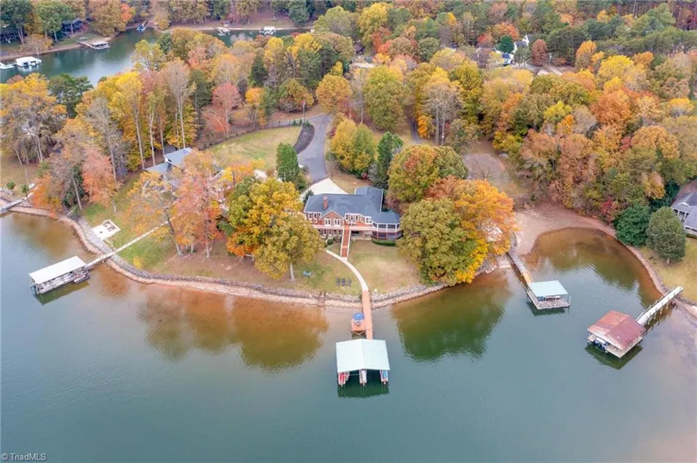 185 Willow Point Road Troutman, NC 28166