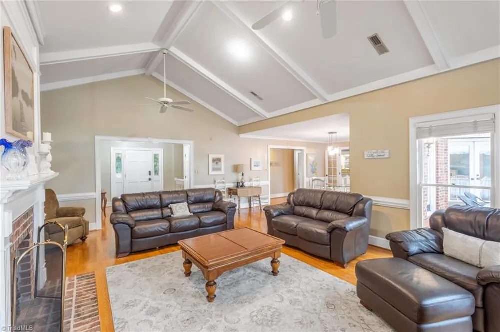 185 Willow Point Road Troutman, NC 28166
