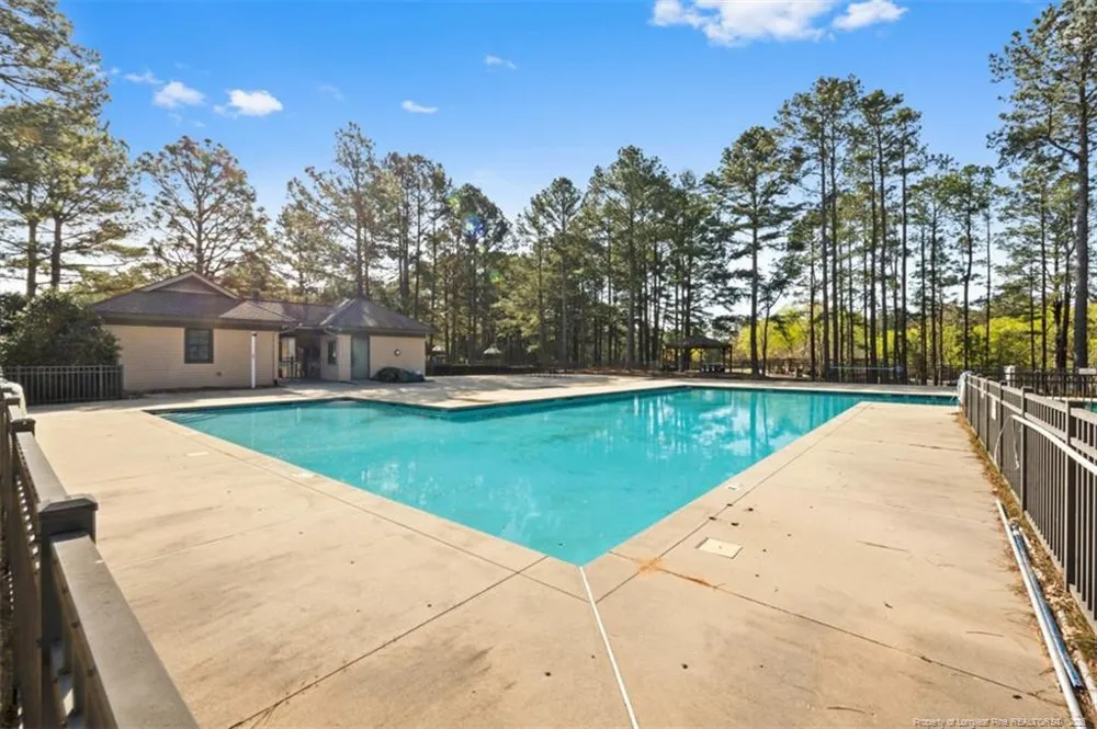 118 Otter Drive West End, NC 27326