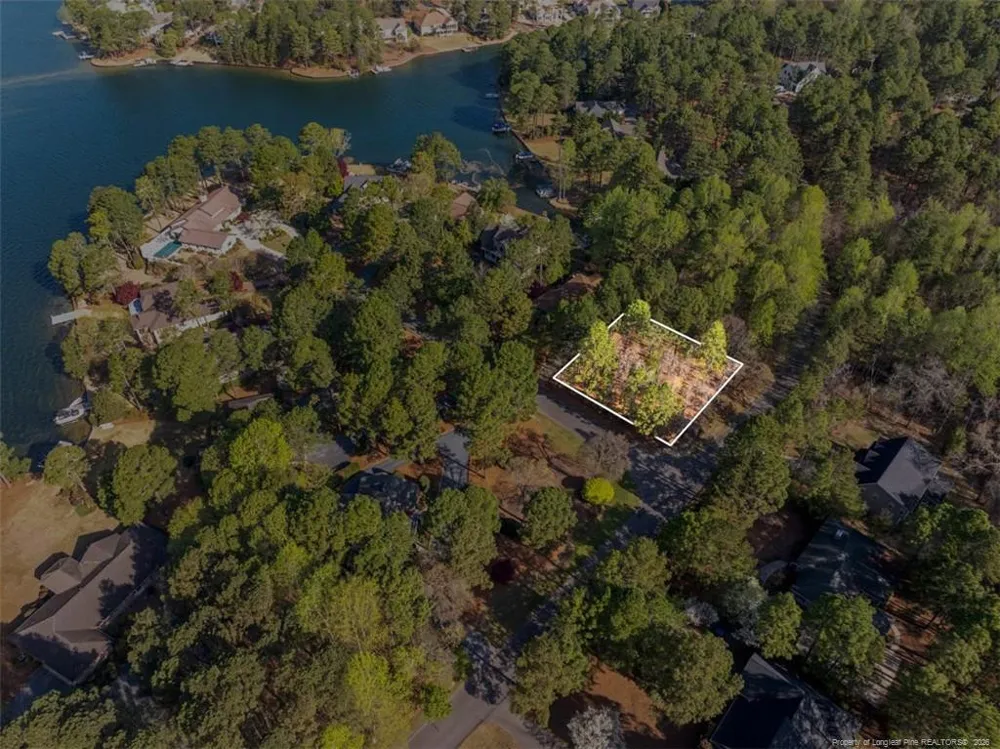118 Otter Drive West End, NC 27326