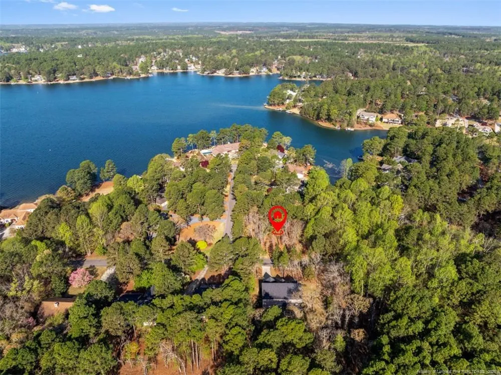 118 Otter Drive West End, NC 27326