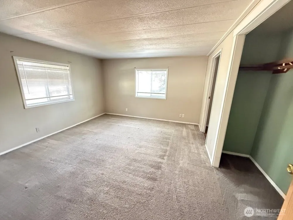 10203 217th Avenue Ct E Bonney Lake, WA 98391
