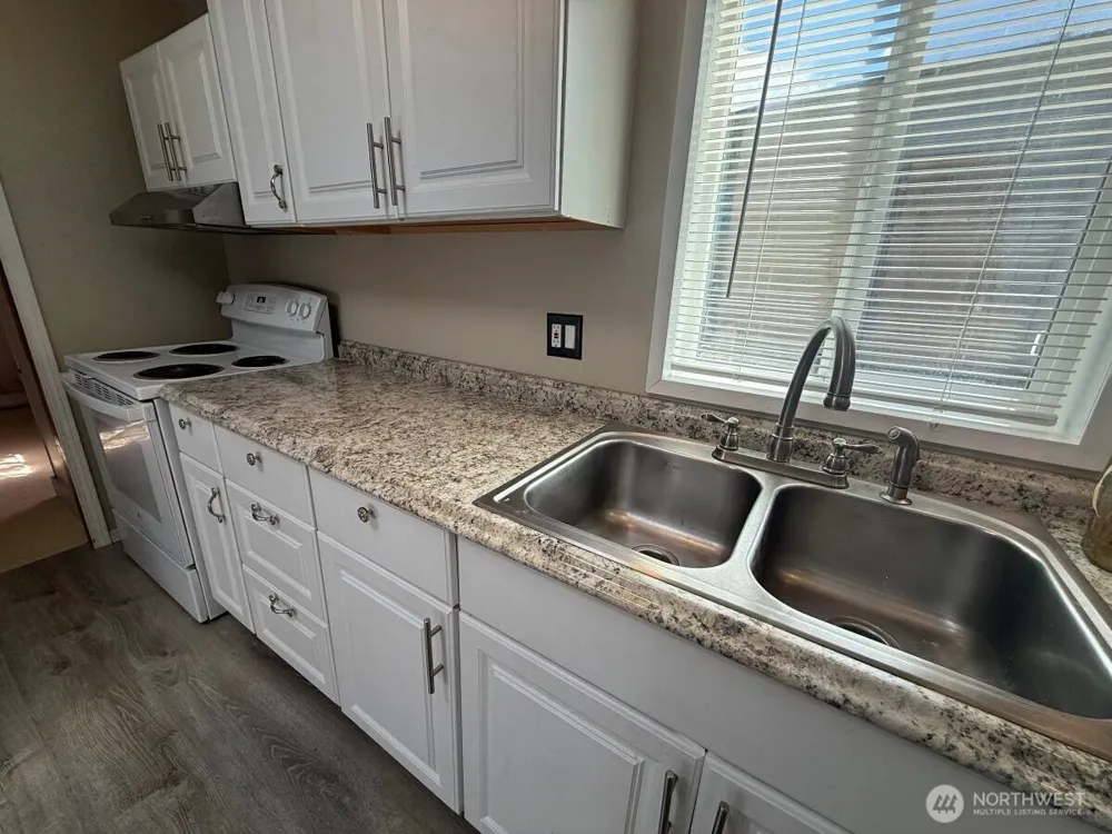 10203 217th Avenue Ct E Bonney Lake, WA 98391