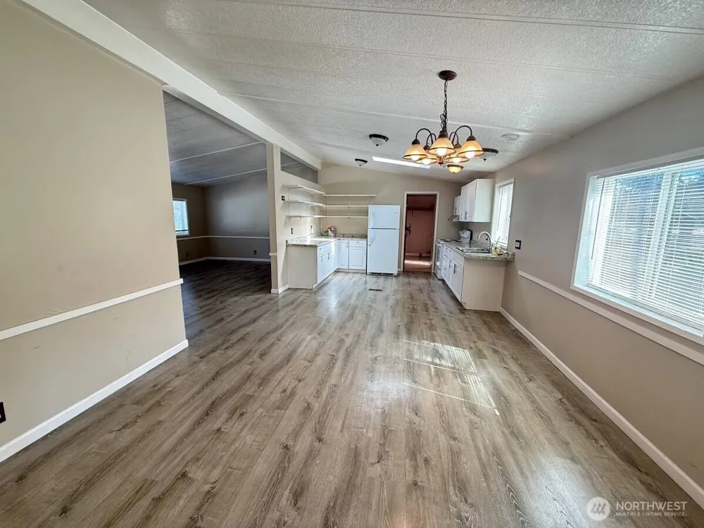 10203 217th Avenue Ct E Bonney Lake, WA 98391
