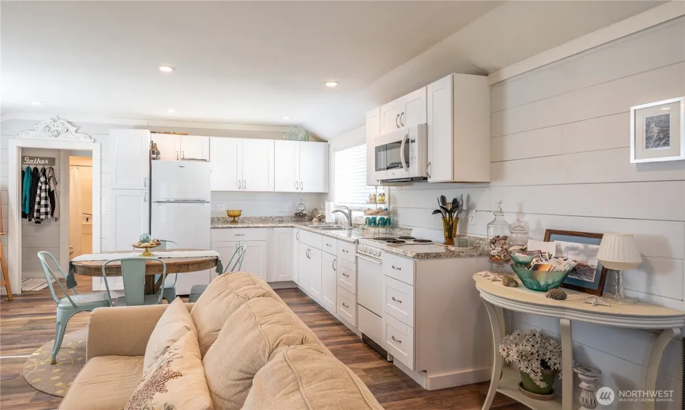 4787 forwood Avenue Moclips, WA 98562