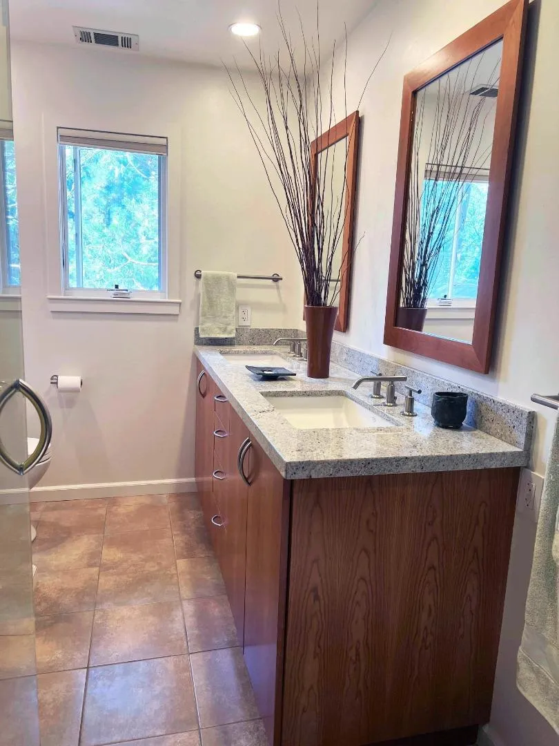40586 Saddleback Road Bass Lake, CA 93604