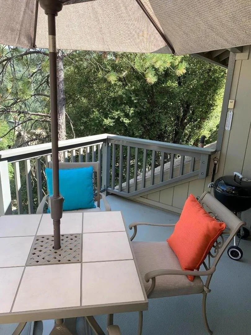 40586 Saddleback Road Bass Lake, CA 93604