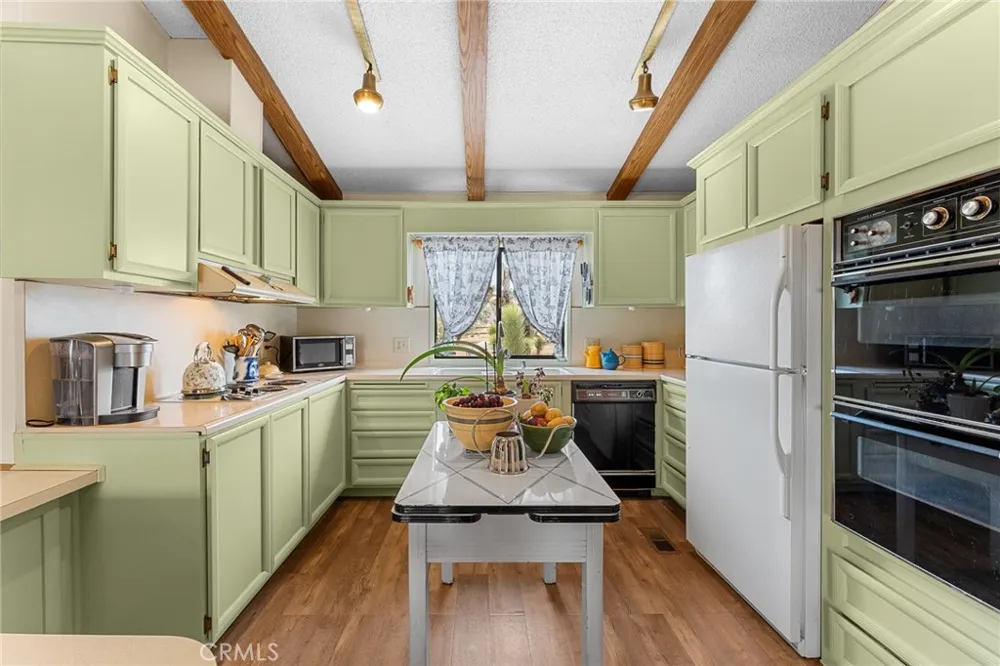 52975 Cielito Pioneertown, CA 92268