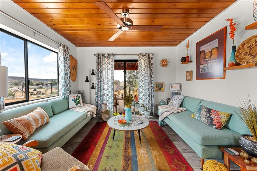 52975 Cielito Pioneertown, CA 92268