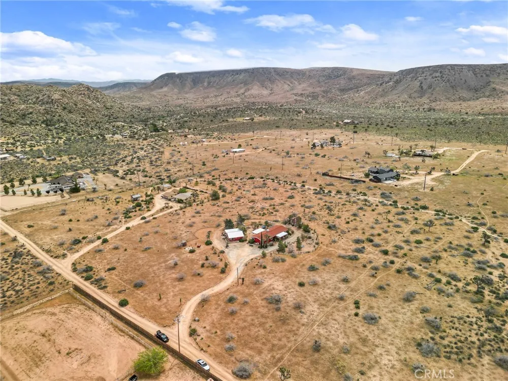52975 Cielito Pioneertown, CA 92268