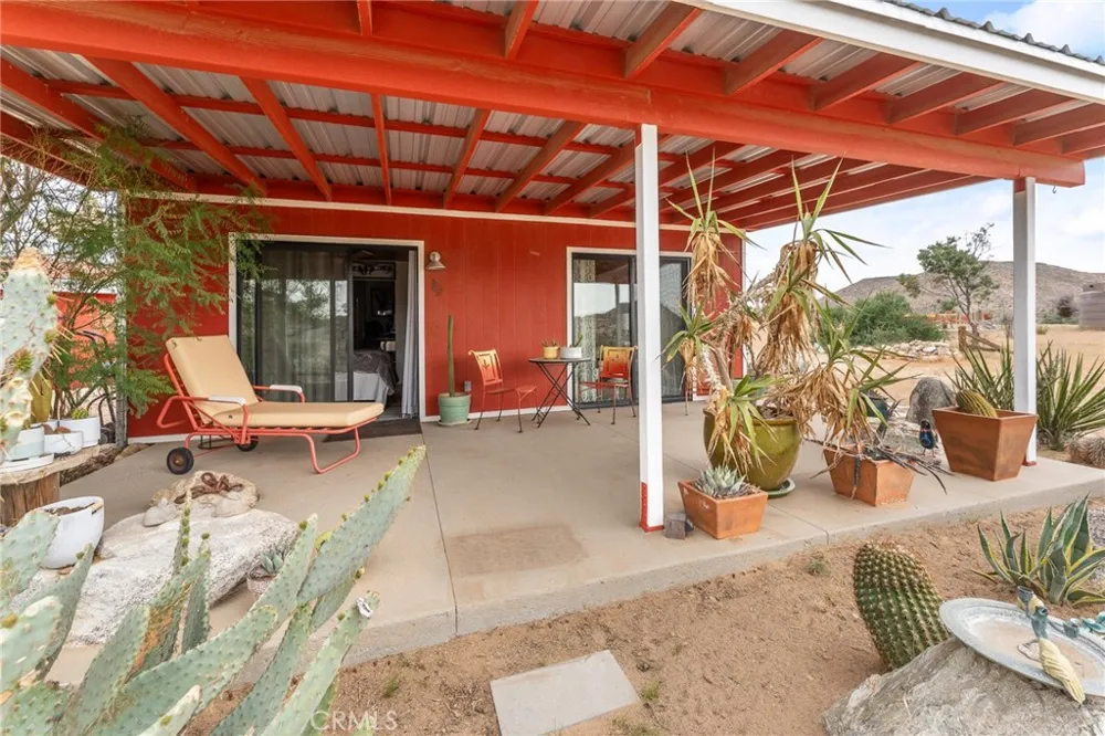 52975 Cielito Pioneertown, CA 92268