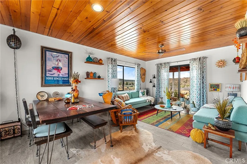 52975 Cielito Pioneertown, CA 92268