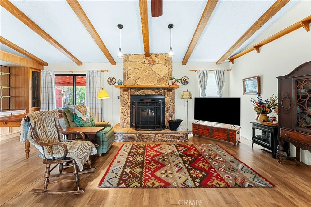 52975 Cielito Pioneertown, CA 92268