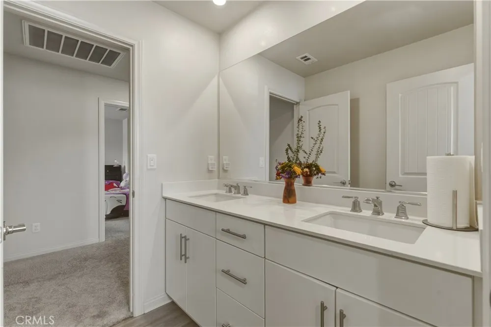 1726 Plume San Jacinto, CA 92583
